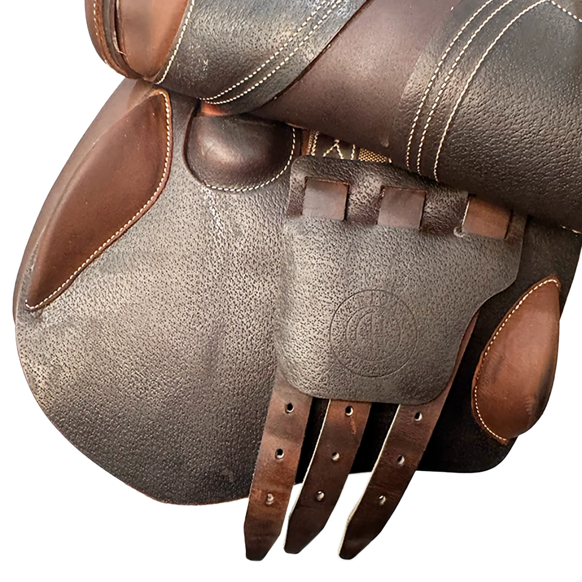 Arion J2 17.5" Used Close Contact Saddle 7 Arion J2 17.5" Used Close Contact Saddle - Image 5