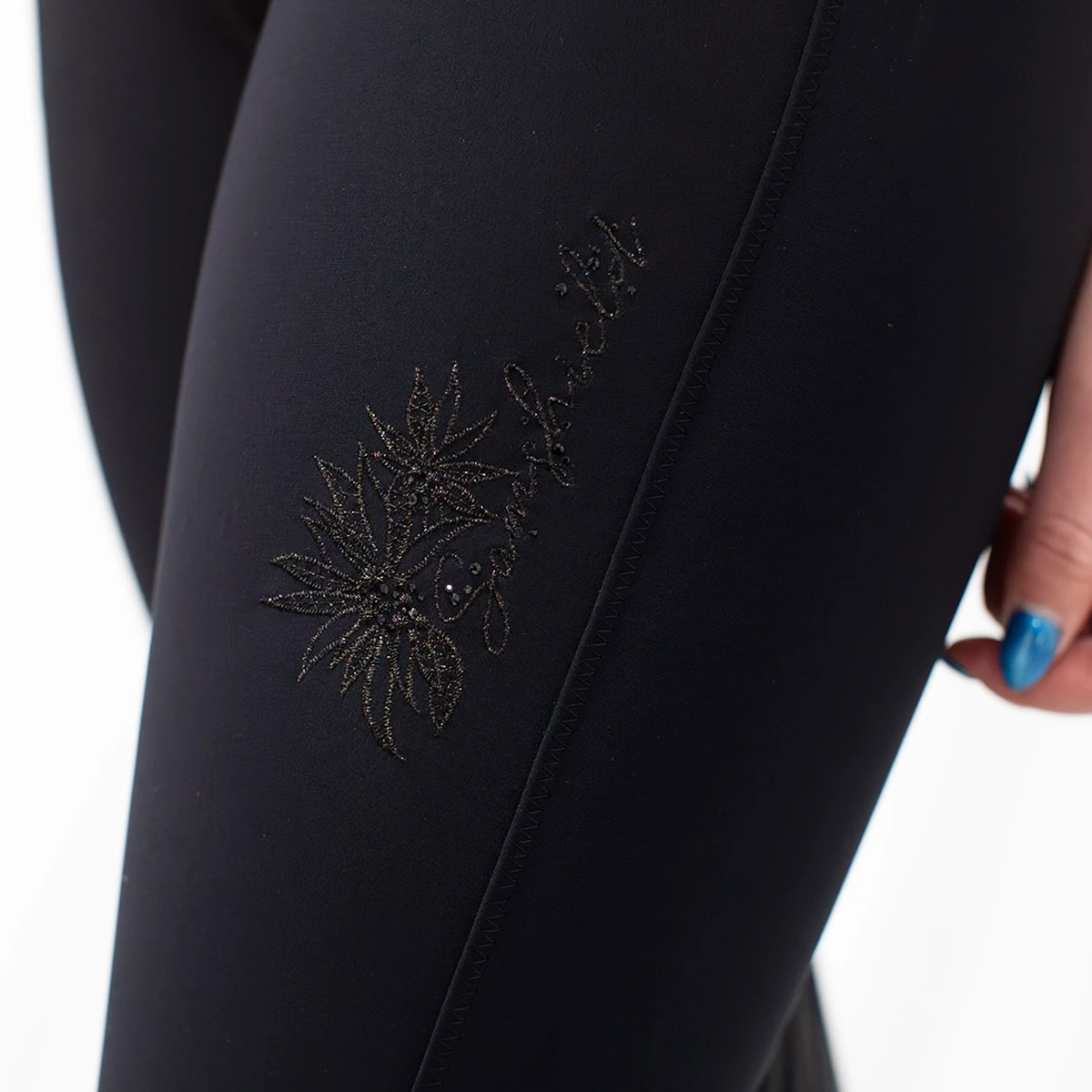 Samshield Adele Spring Flower Knee Grip Breeches 4 Samshield Adele Spring Flower Knee Grip Breeches - Image 2