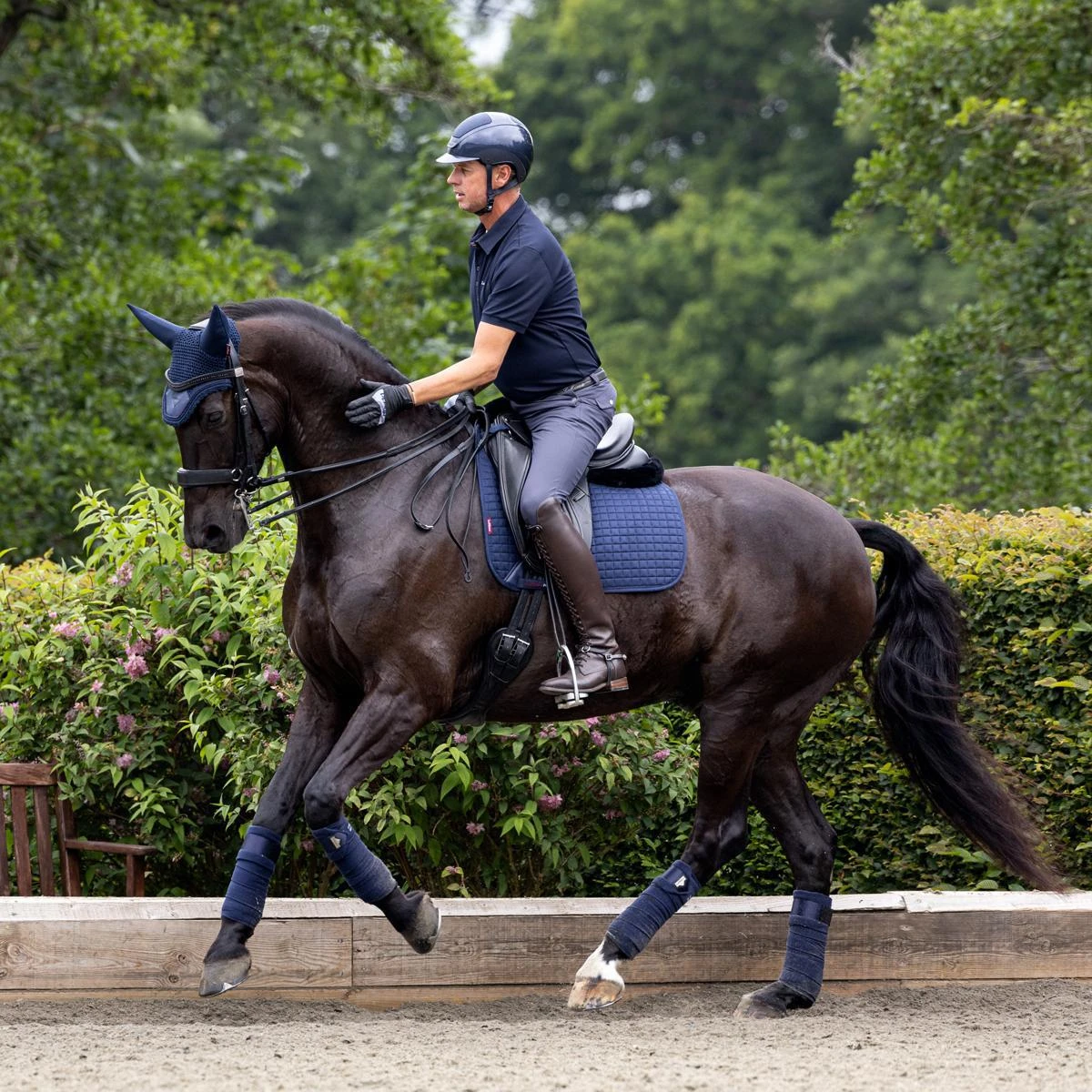 LeMieux Suede Dressage Square Pad 17 LeMieux Suede Dressage Square Pad - Image 15