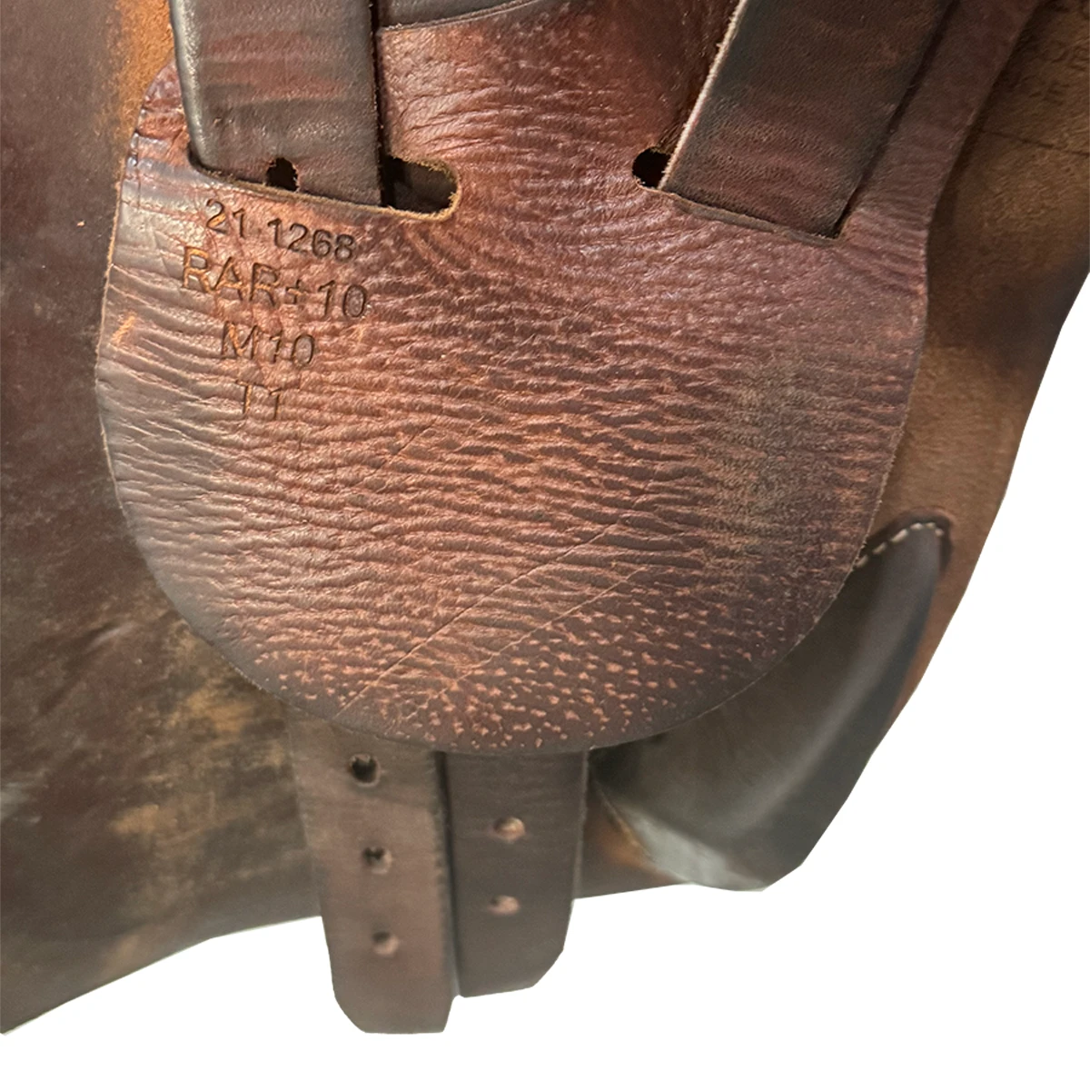 Antares Connexion 17.5 Used Close Contact Saddle 10 Antares Connexion 17.5 Used Close Contact Saddle - Image 8