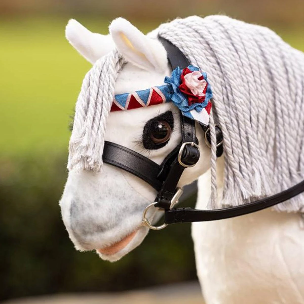 LeMieux Toy Pony Showing Bridle 4 LeMieux Toy Pony Showing Bridle - Image 2