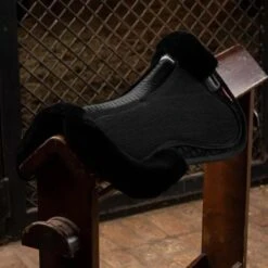 LeMieux Streamline Half Pad 10 LeMieux Streamline Half Pad -Farm House Tack Store 658988d0 1b7e 4864 850b b584e0a136da