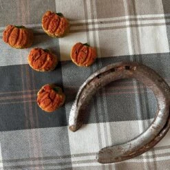 Dapper Darling Horse Treats 35 Dapper Darling Horse Treats -Farm House Tack Store 78dec300 f021 4794 9df0 85fb46d3fac9