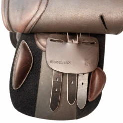 Royal Highness Pip 16" Used Close Contact Saddle -Farm House Tack Store 92568c8c 9353 4b02 a9df f9779c086957