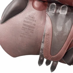 Devoucoux Biarritz Lab 17.5" Used Close Contact Saddle -Farm House Tack Store 9302cfc5 93d8 4db5 ba93 aee9f3bab309