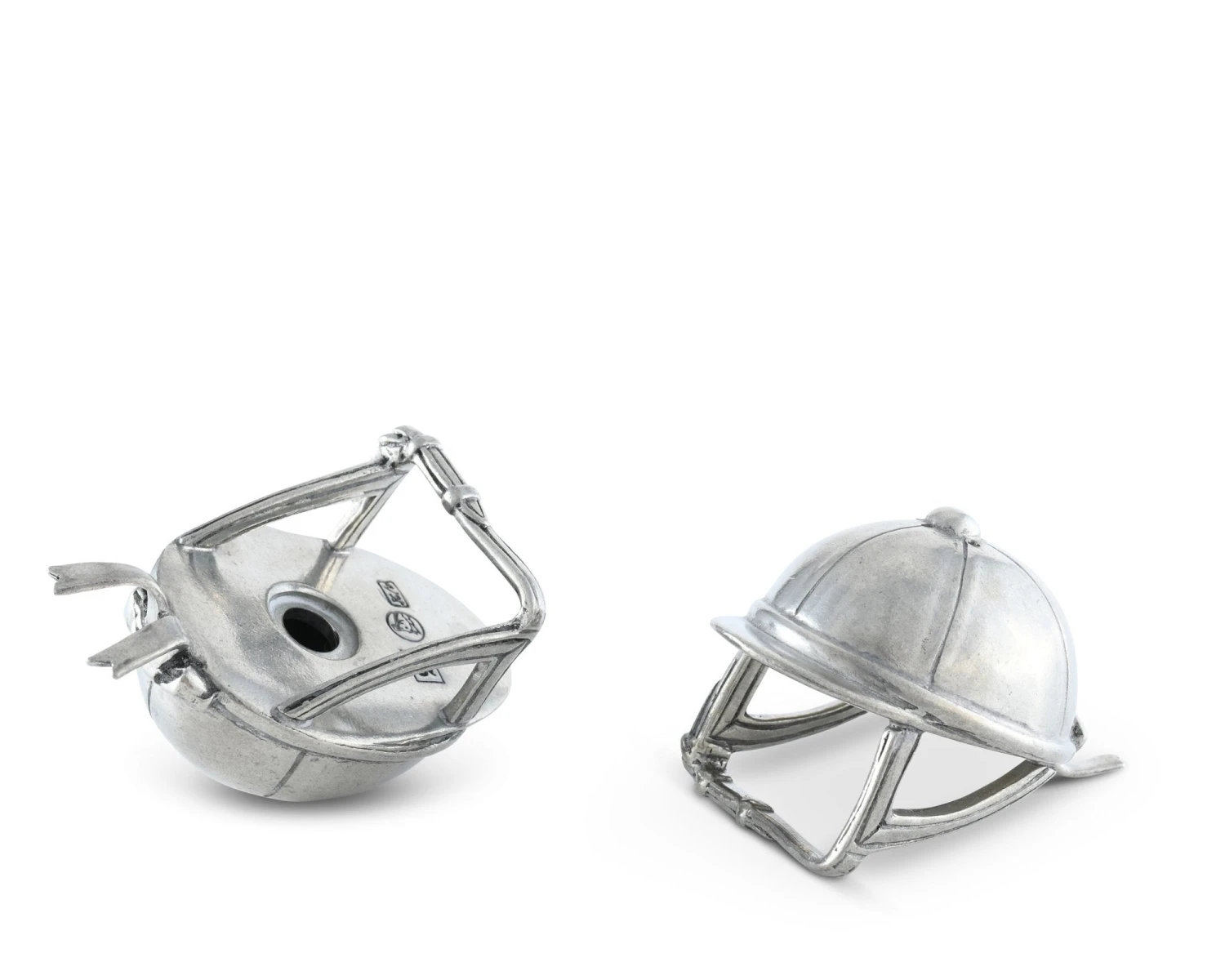 Arthur Court Riding Hat Salt & Pepper Set 4 Arthur Court Riding Hat Salt & Pepper Set - Image 2