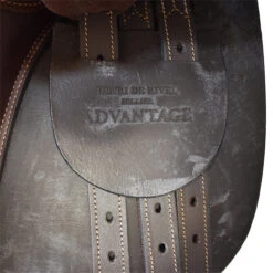 HDR Advantage 16 1/2" Close Contact Saddle 18 HDR Advantage 16 1/2" Close Contact Saddle -Farm House Tack Store NEW C1382 HDR Advantage 16.5in Austrailian.Nut Close.Contact.Saddle 02