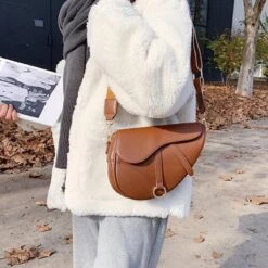 AWST Int'l Saddle Shoulder Handbag 11 AWST Int'l Saddle Shoulder Handbag -Farm House Tack Store b1f0800c7c52388039889279ff5bb461 ca01b019 00b3 4383 a0ab 49d8f3ab2320