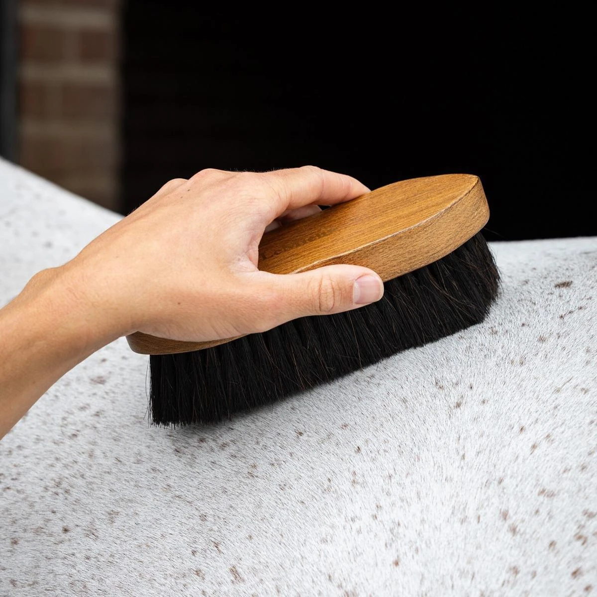 LeMieux Artisan Combi Body Brush 4 LeMieux Artisan Combi Body Brush - Image 2