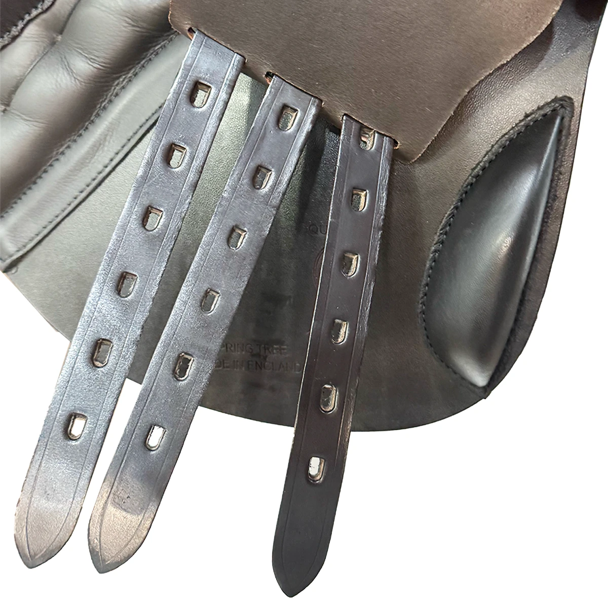 Black Country Quantum 17.5" Used Close Contact Saddle 9 Black Country Quantum 17.5" Used Close Contact Saddle - Image 7