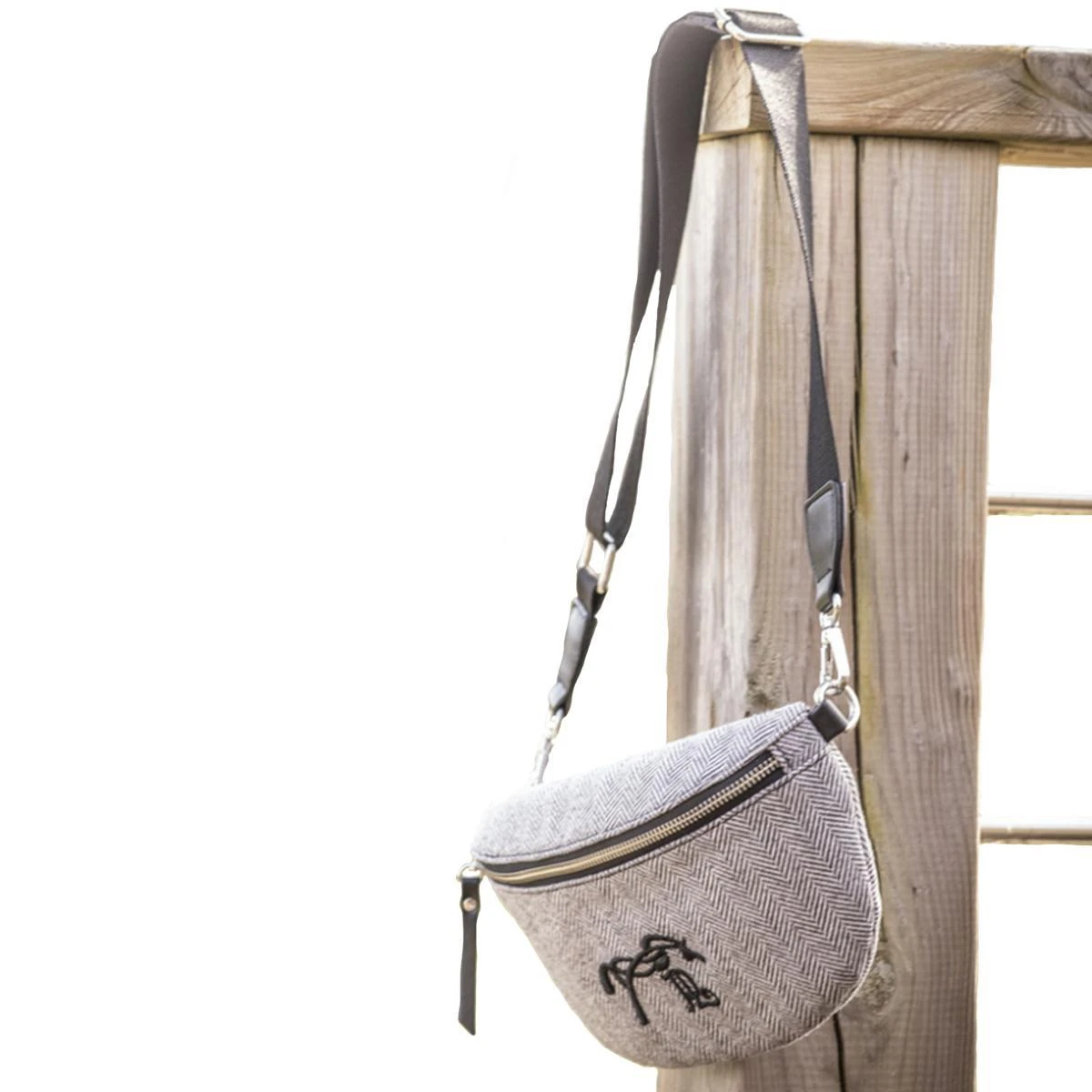 Penelope Chevron Fanny Pack 6 Penelope Chevron Fanny Pack - Image 4