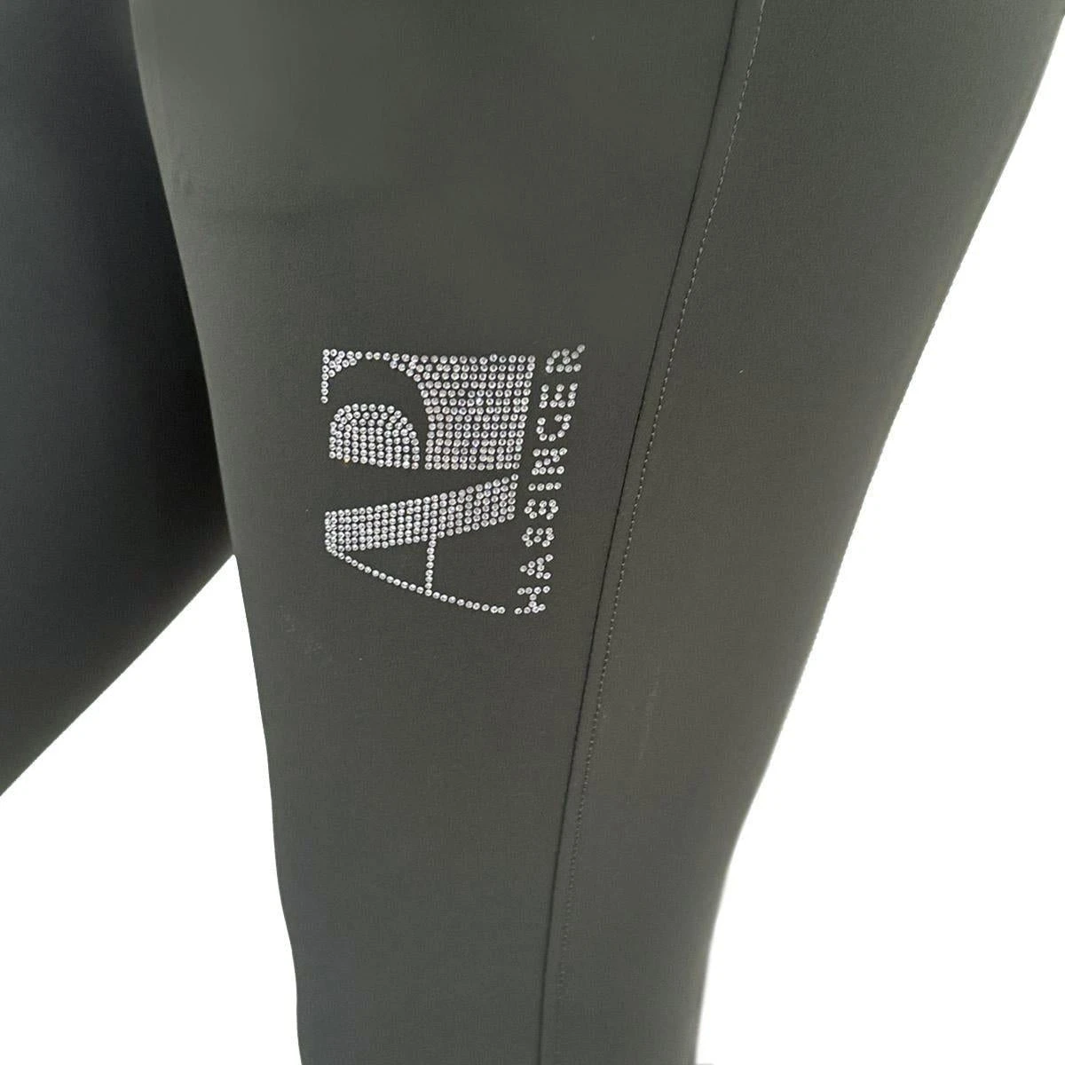 AP Hassinger The Sedgefield Knee Patch Breeches 6 AP Hassinger The Sedgefield Knee Patch Breeches - Image 4