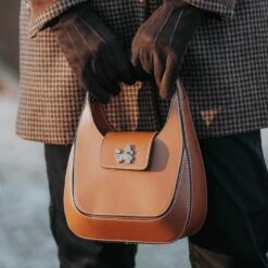 Welligogs Women's Phillipa Leather Handbag 24 Welligogs Women's Phillipa Leather Handbag -Farm House Tack Store dbd9602a c80e 453c b05c 77448bd39d94