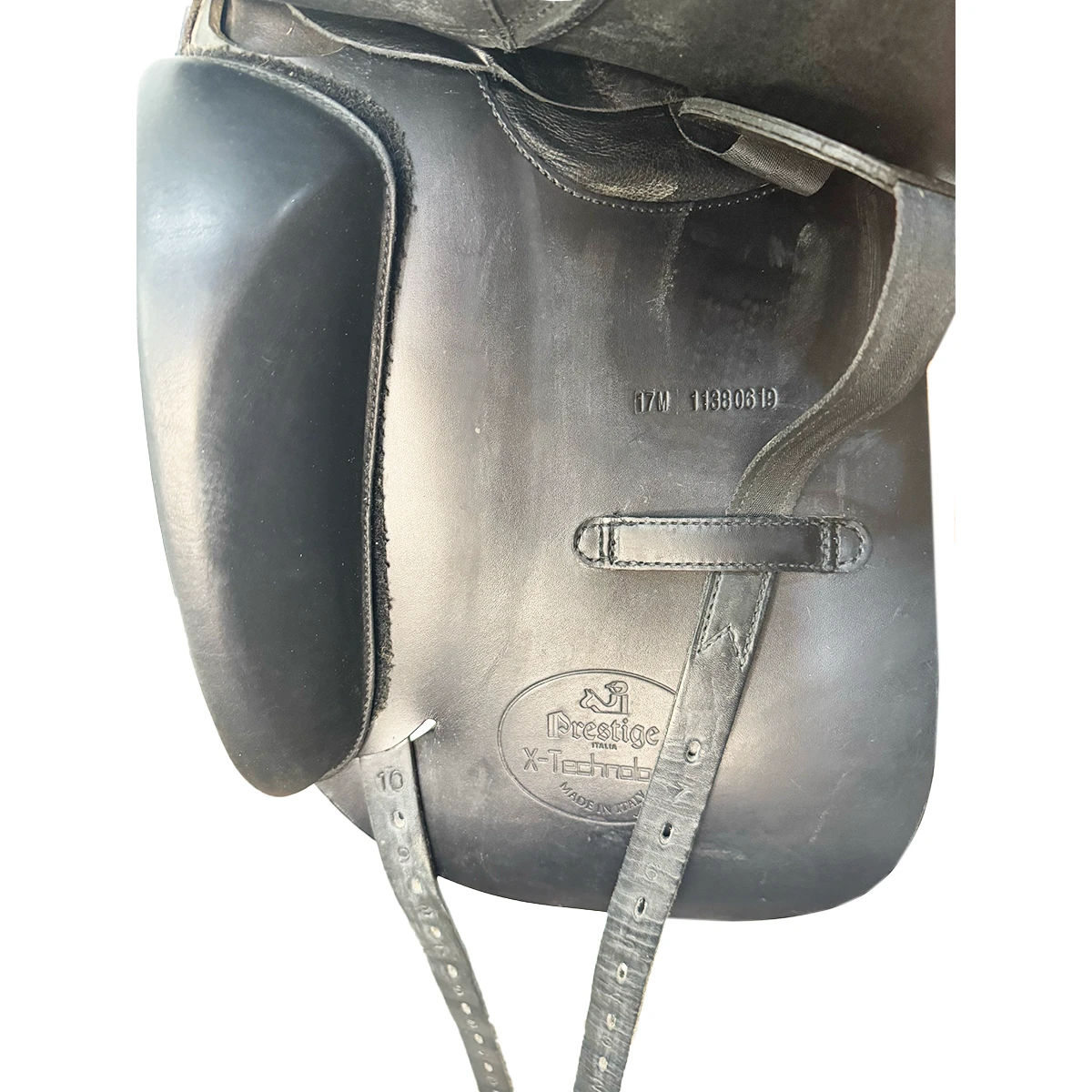 Prestige XD2 17" Used Dressage Saddle 8 Prestige XD2 17" Used Dressage Saddle - Image 6