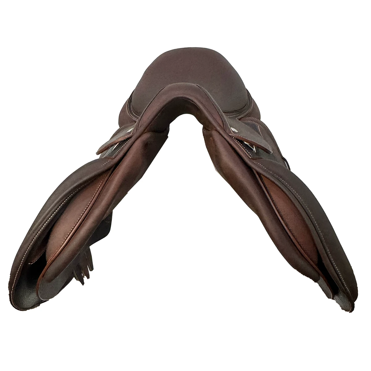 Arion J2 17.5" Used Close Contact Saddle 5 Arion J2 17.5" Used Close Contact Saddle - Image 3