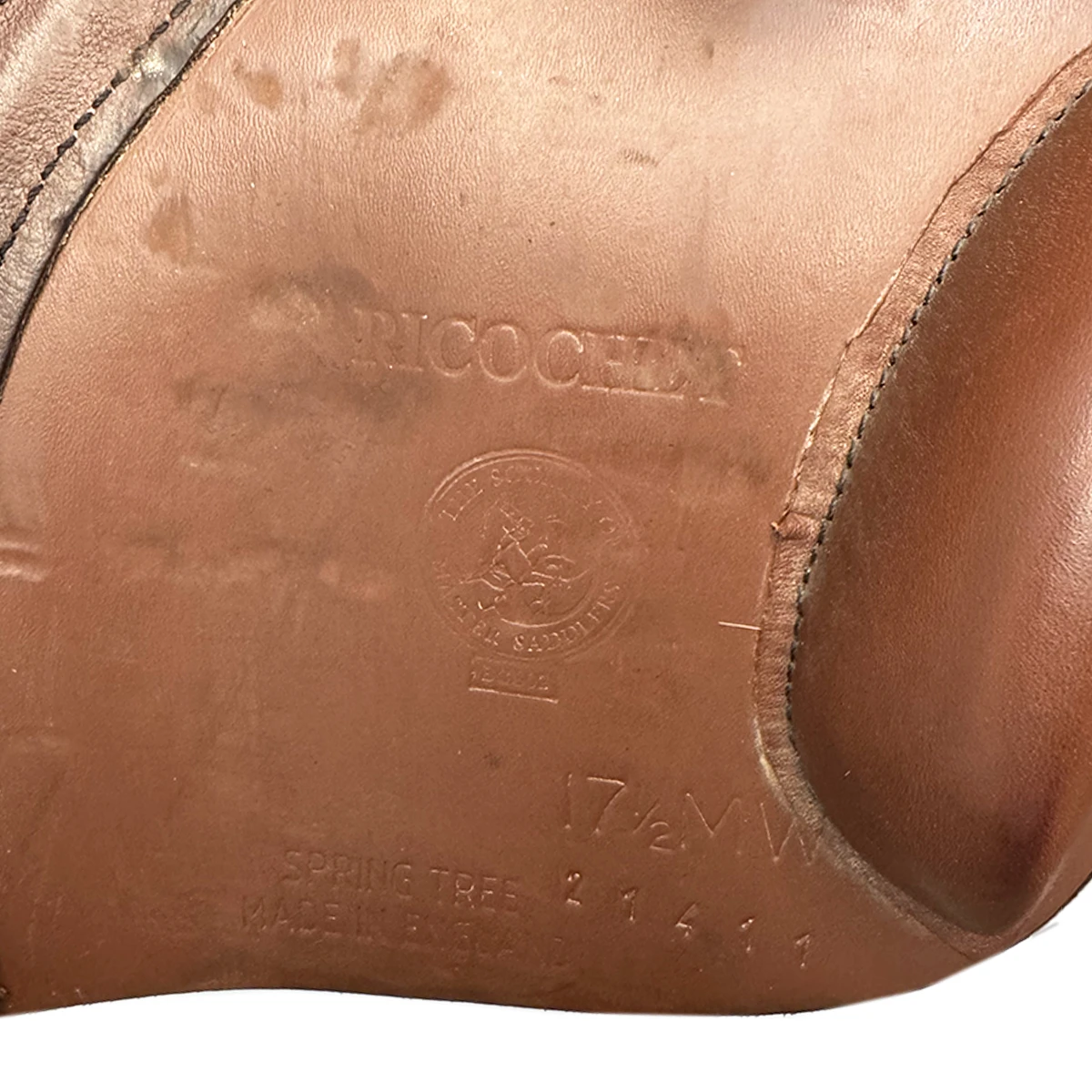 Black Country Ricochet 17.5" Used Close Contact Saddle 8 Black Country Ricochet 17.5" Used Close Contact Saddle - Image 6