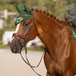 LeMieux Loire Fly Hood -Farm House Tack Store f1e33f1d 3a72 4e46 b703 ec9c447318f2