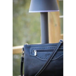 Penelope Emma Handbag -Farm House Tack Store pochette penelope crantee noir 2