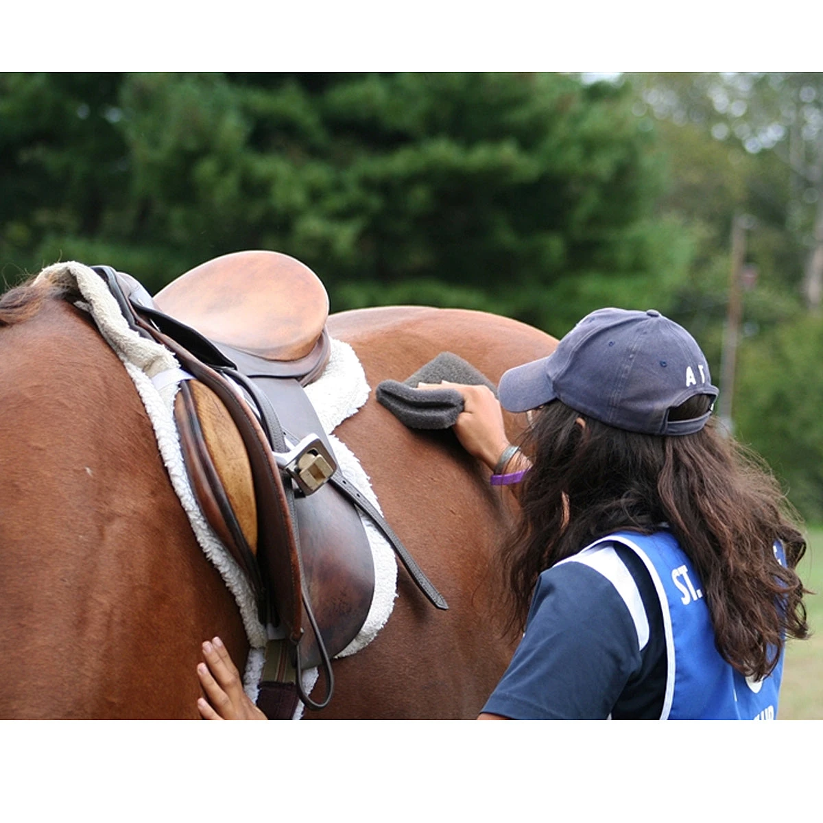 Nunn Finer Scrub Rub 9 Nunn Finer Scrub Rub - Image 7